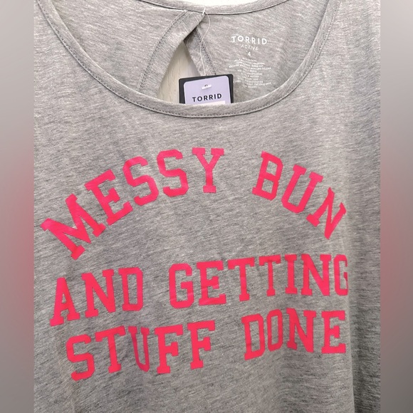 🩷TORRID “Messy Bun And Getting Stuff Done” Workout Shirt, NWT - Picture 7 of 8